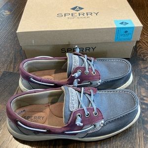 Sperry, size 8, maroon and navy with memory foam